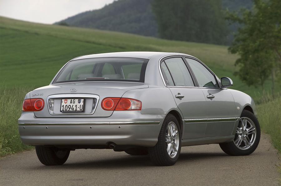  Kia Opirus 2003 года  (фото 23 из 54)